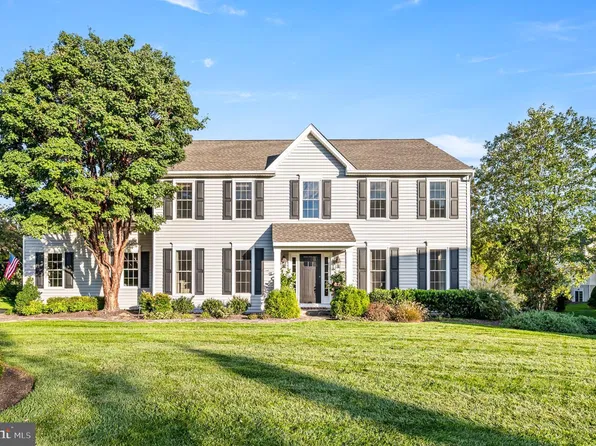 905 Patriot Pl, West Chester, PA 19382