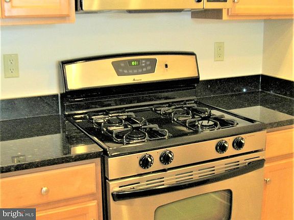 5th image of 2655 Prosperity Ave APT 247