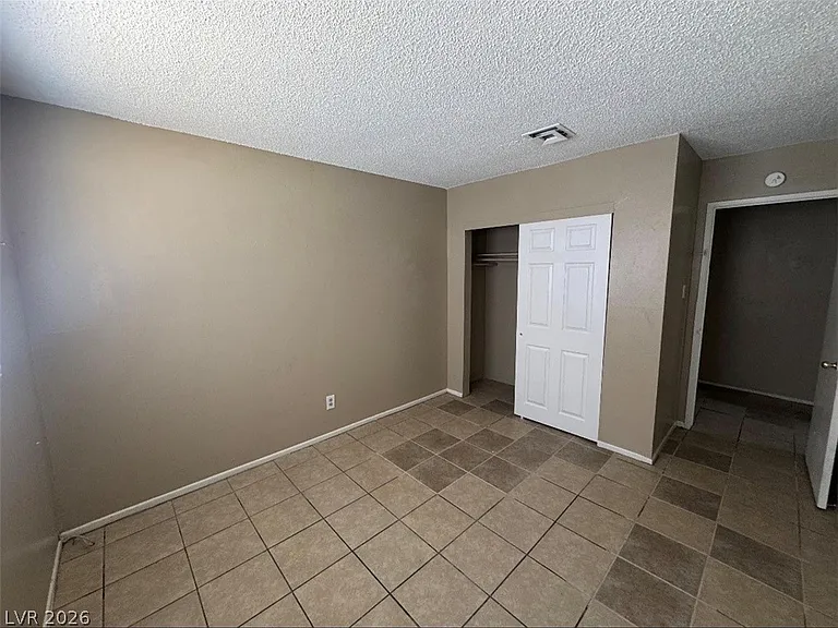 2505 Cedar Ave #1 — Photo 7