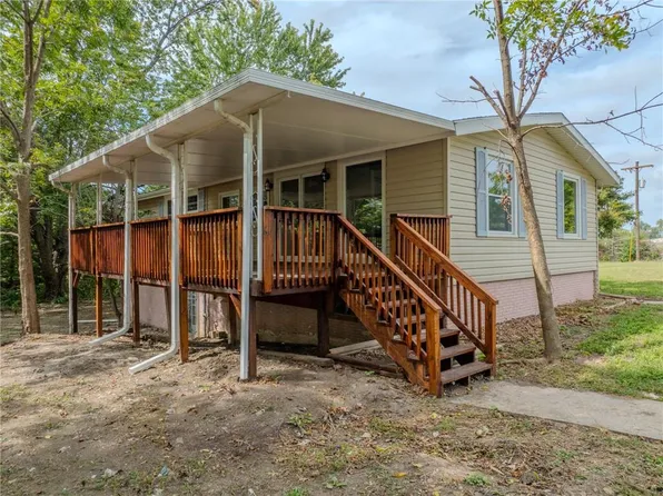 501 Wbroadway St, Marceline, MO 64658