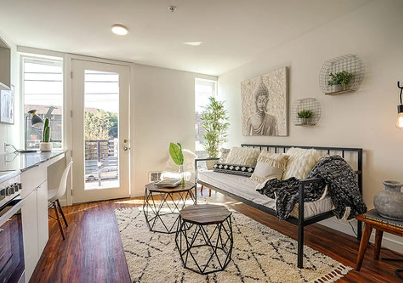 Thomas Street Lofts — Photo 1