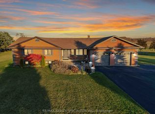 554421 Mono Amaranth Line, Mono, ON L9W 5M8