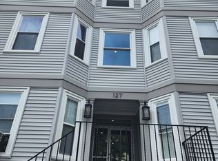 127 Washington St APT 10, Lynn, MA 01902