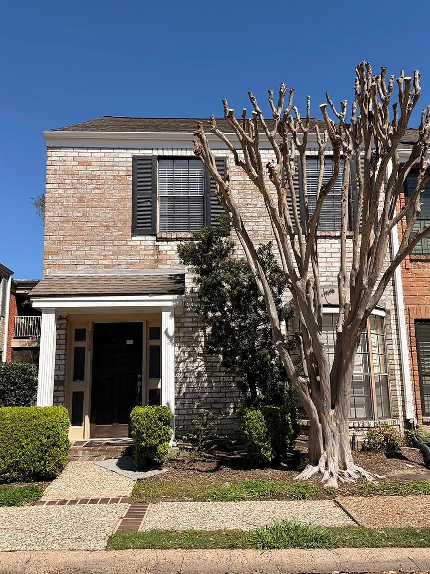 2 bed, 2.5 bath, 1560 sqft, $2,195 — Photo 1