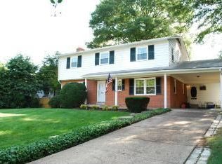 1211 Falster Ct, Alexandria, VA 22308