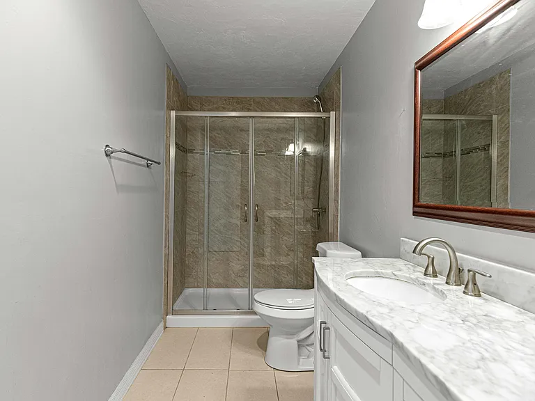 15203 Sandalwood Dr #203 — Photo 31
