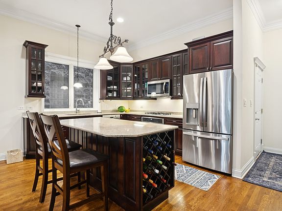 5th image of 1518 N Hudson Ave APT 1