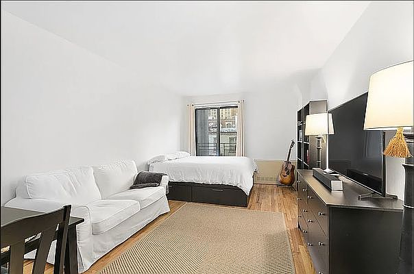 1st image of 343 E 76th St APT 3C