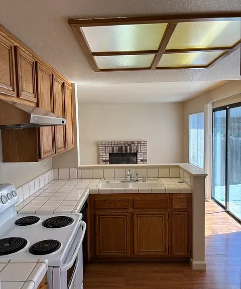 4516 Deer Ridge Way — Photo 4