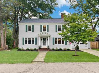 12 Ayer St, Nashua, NH 03064