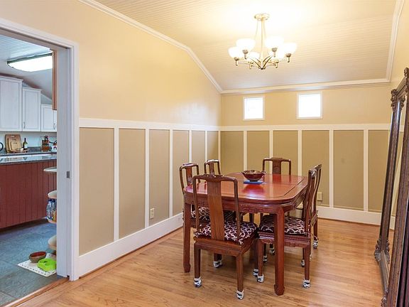 5th image of 867 E Meadow Dr