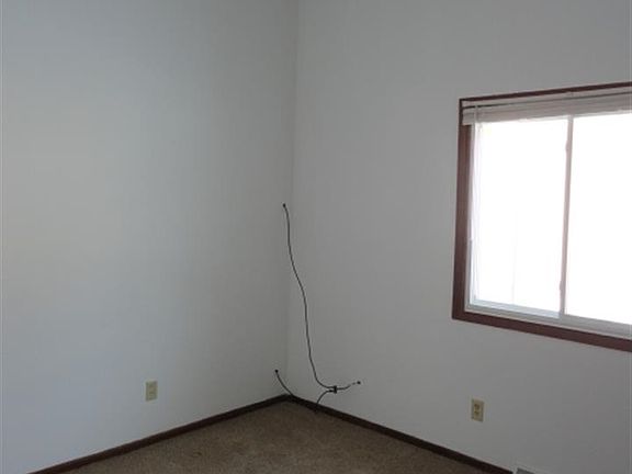 5th image of 1617-1621 Jackson St