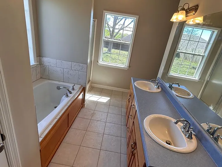 113 Autumn Way — Photo 16