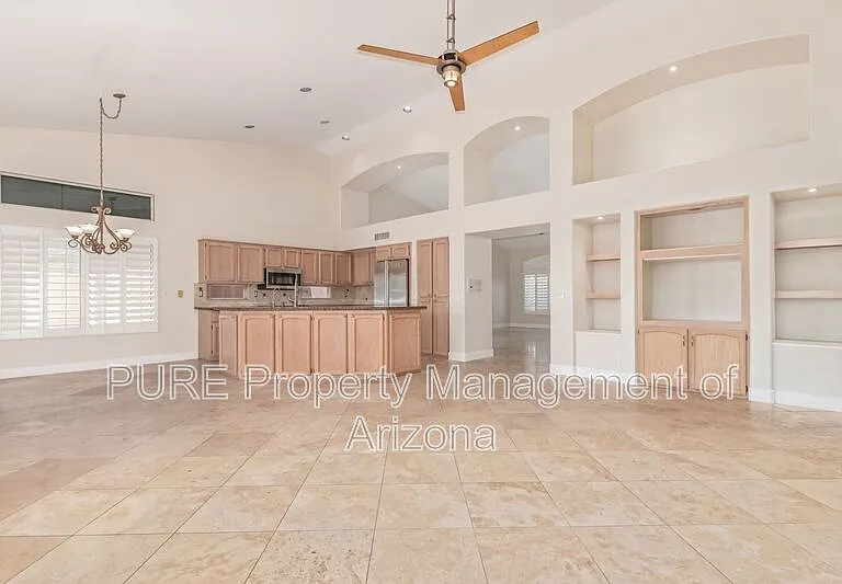 4623 E Rocky Slope Dr — Photo 5