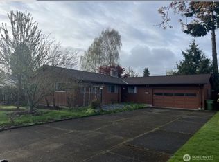 2537 Northlake Ave, Longview, WA 98632