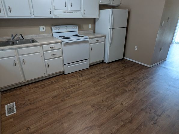 1310 E North St #26