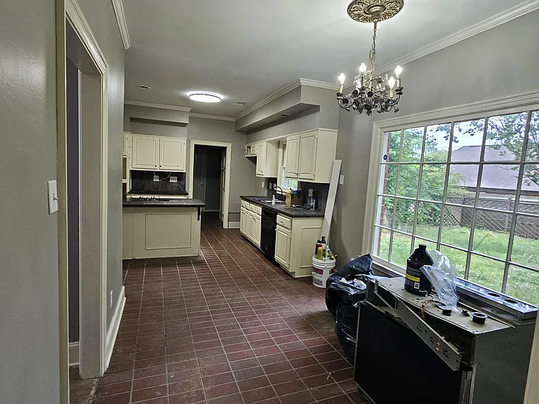 253 Rhonda Cir E — Photo 15
