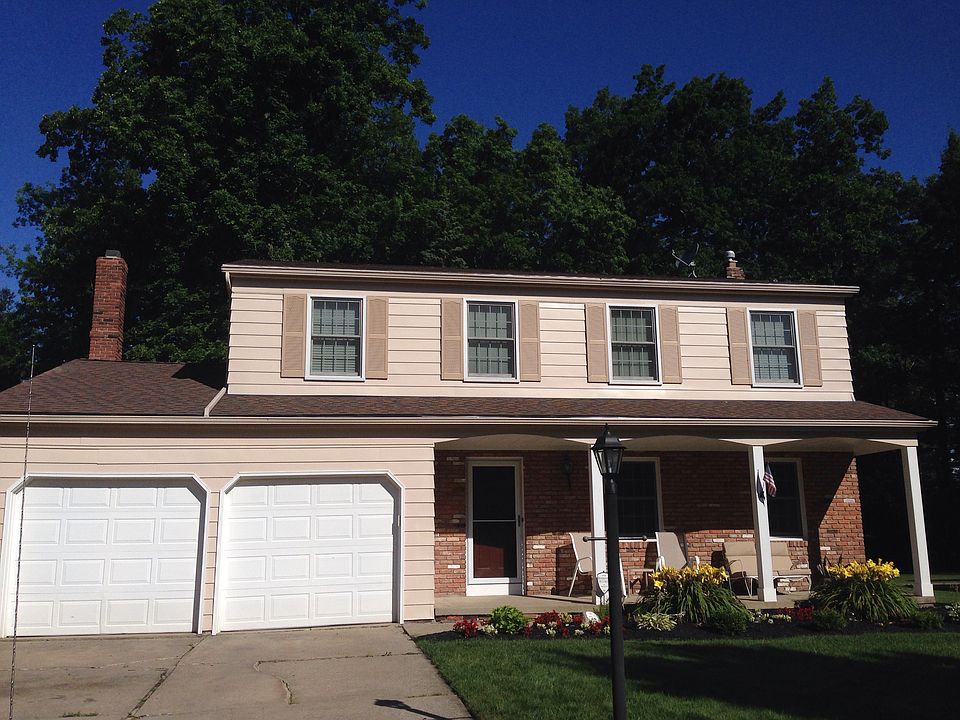 1st image of 37765 Fox Run Dr