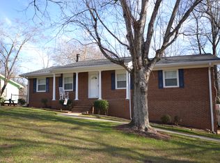 1240 Harvest Cir, Asheboro, NC 27203