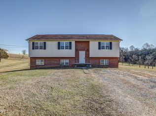 1785 Sinking Springs Rd, Midway, TN 37809