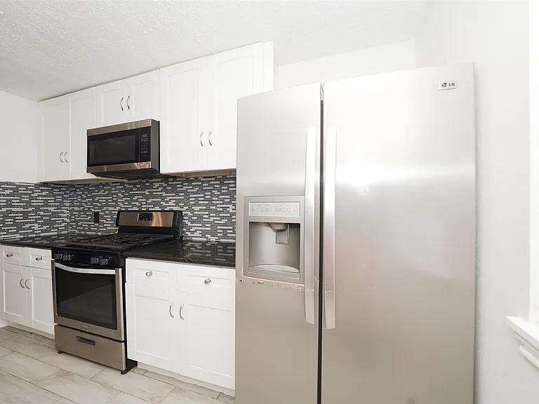 5375 Little John Ln — Photo 17