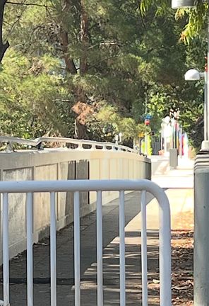 Charming footbridge just a few blocks away leads to Ventura Blvd's trendy shops and restaurants.