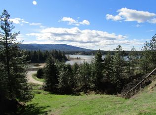 25 Pine Leaf Rd, Laclede, ID 83841