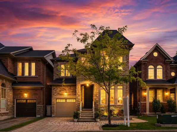 73 Manila Ave, Markham, ON L6C 0R7