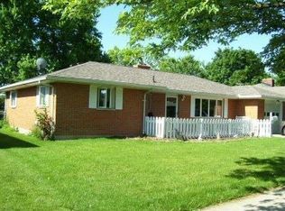 251 Villa Dr, Brookville, OH 45309
