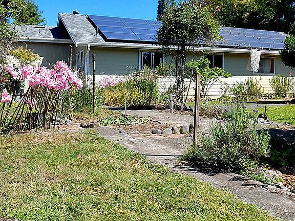 Attached Garage with Solar