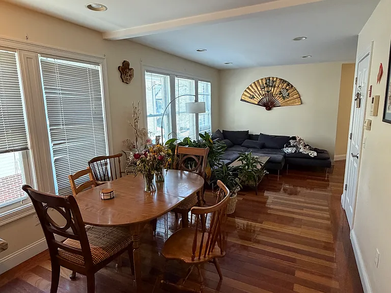 132 Elton St #3 — Photo 6