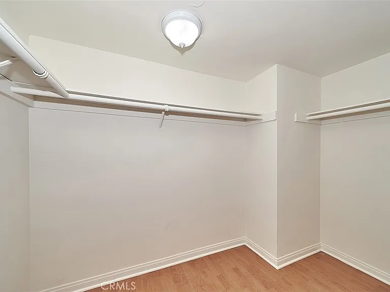 433 S Manhattan Pl #213 — Photo 18