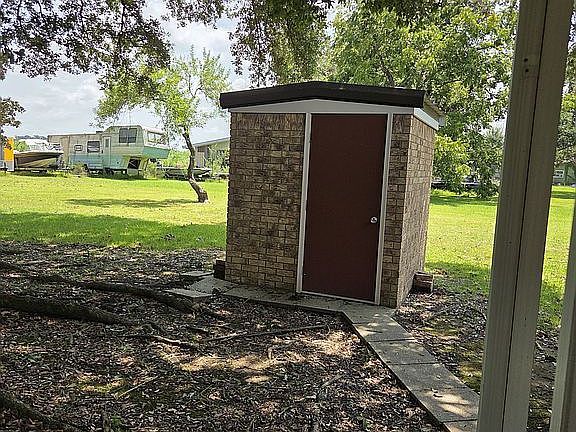 2nd image of 313B Bob St