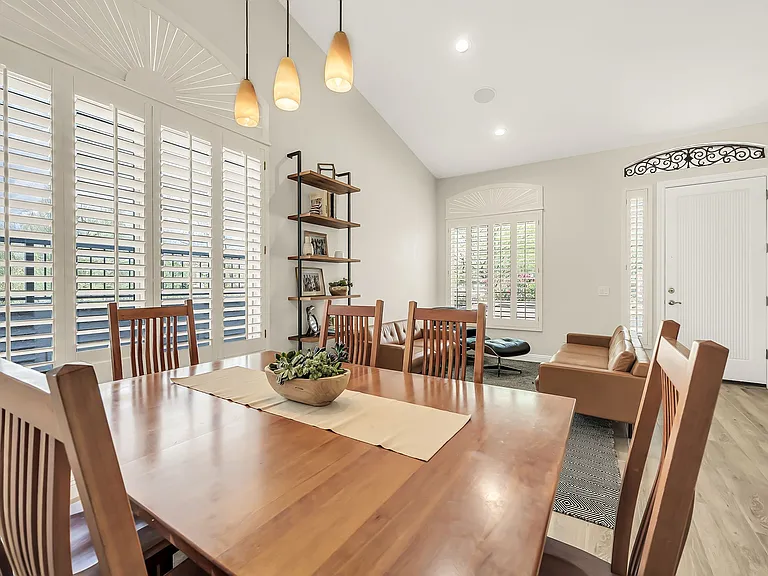 7259 E Tyndall St — Photo 9