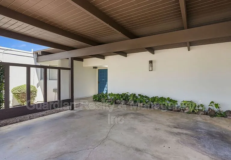 7238 E Joshua Tree Ln — Photo 3