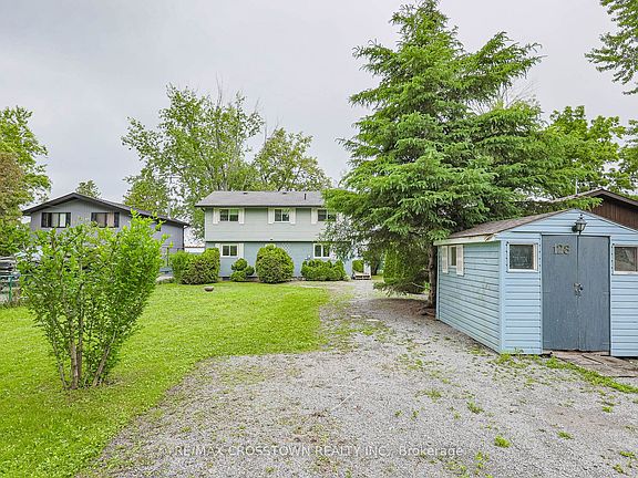 3rd image of 128 Moores Beach Rd