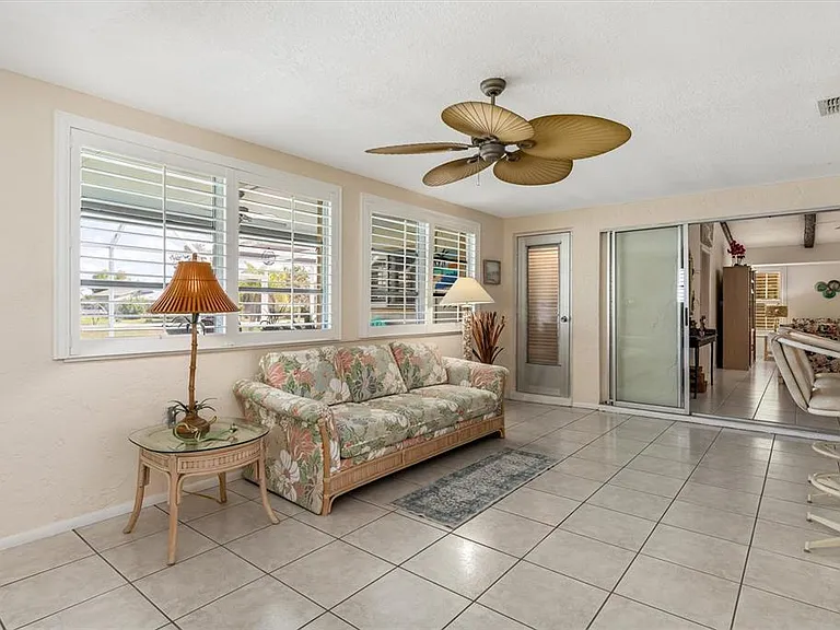 2220 Broad Ranch Dr — Photo 28