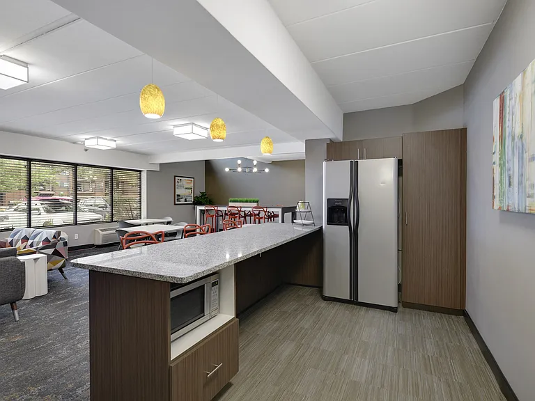 Park Pointe — Photo 16