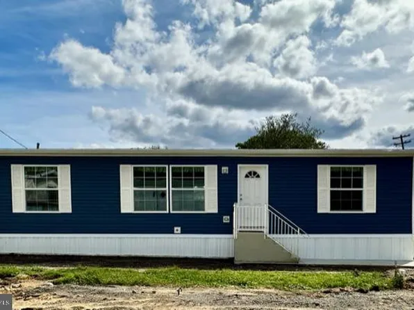 1205 Farrell Ave Trailer 26, Cherry Hill, NJ 08002