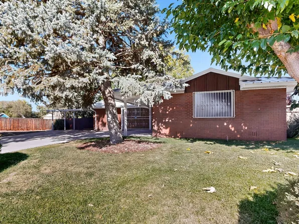 1919 La Poblana Rd NW, Albuquerque, NM 87104