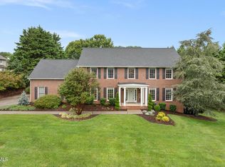 1123 Keeview Dr, Gray, TN 37615