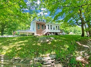 1136 Browns Corner Rd, Franklin, VT 05457
