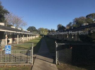 735 S Jackson St APT 1, Red Bluff, CA 96080