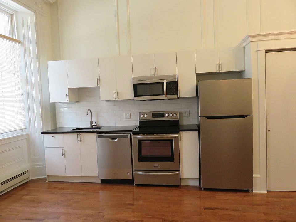 1st image of 1300 Spruce St #1C