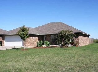 150 Aster St, Lone Grove, OK 73443