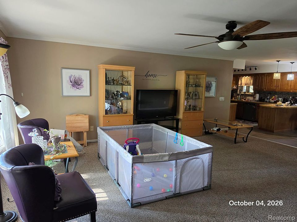 34781 Union Lake Rd, photo 5