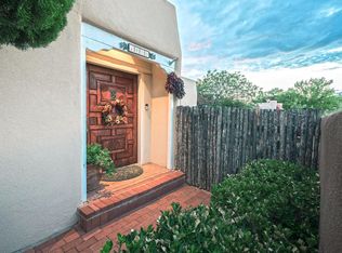 1800 Camino Raso NW, Albuquerque, NM 87107
