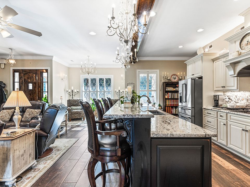19th image of 1072 Cookson Creek Rd