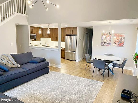 3rd image of 1630 Welsh Rd #40E