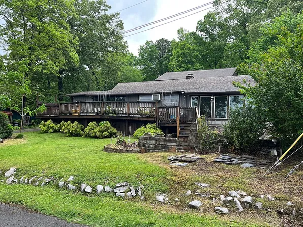 1728 Bream Ln, Soddy Daisy, TN 37379